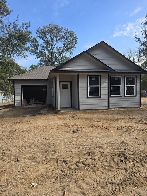 Photo of 15082 Bill Cody Trail, Willis, TX 77378 (MLS # 94368378)