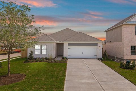 Photo of 1950 Stargazer Lane, Angleton, TX 77515 (MLS # 72052427)