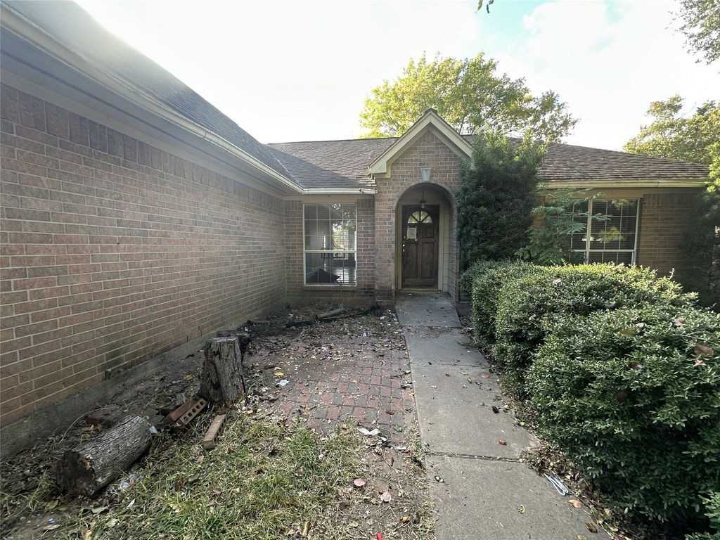 Photo of 1310 Village Court Boulevard, Rosenberg, TX 77471 (MLS # 61328608)