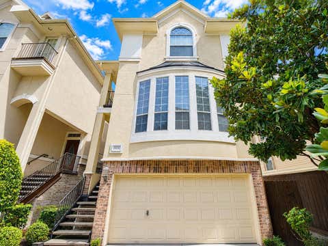 Photo of 2146 Stacy Knoll, Houston, TX 77008 (MLS # 65510058)