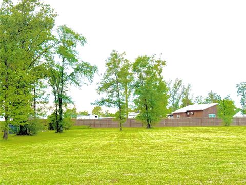 Photo of TBD Pearl Ct, Onalaska, TX 77360 (MLS # 31455988)