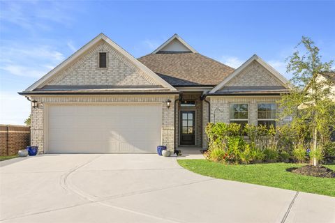 Photo of 4901 Finns Landing Street, League City, TX 77573 (MLS # 32525176)