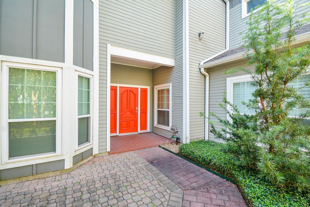 Photo of 849 Harvard Street #D, Houston, TX 77007 (MLS # 97972169)