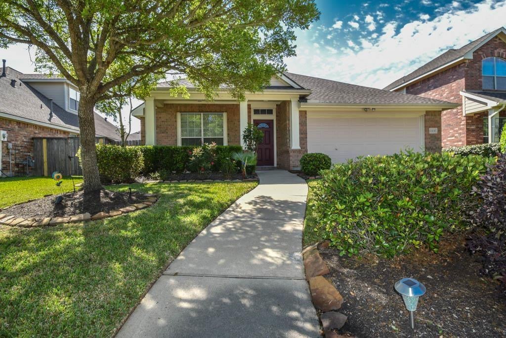 Photo of 23231 Century Plant Drive, Katy, TX 77494 (MLS # 58429354)