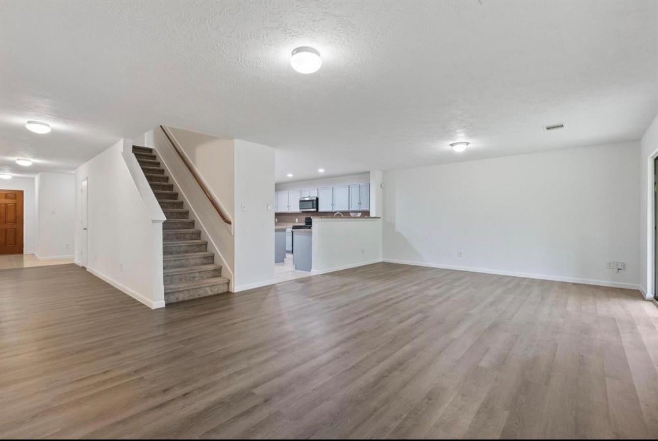 16119 Peach Bluff Lane