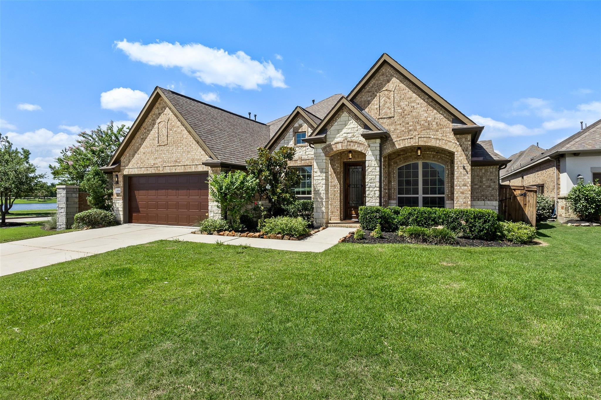 8914 Vineyard Valley Court
