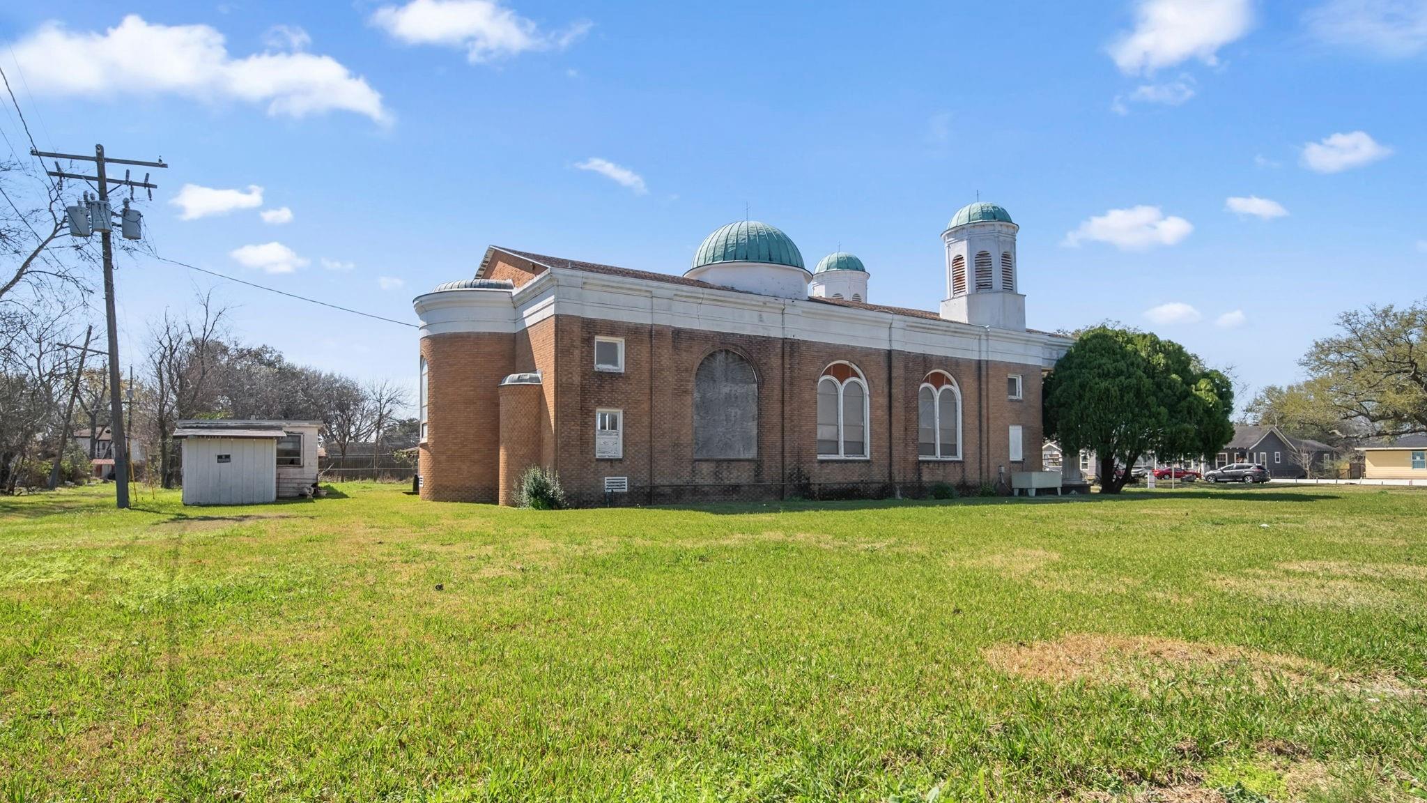 3146 Thomas Boulevard