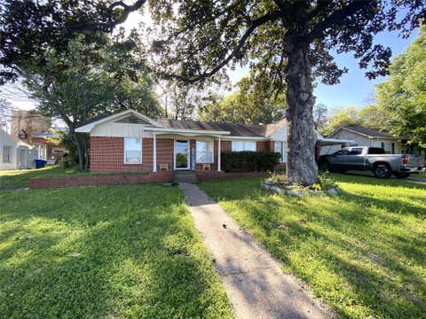 Photo of 1016 Pecan Street, Huntsville, TX 77320 (MLS # 93648750)