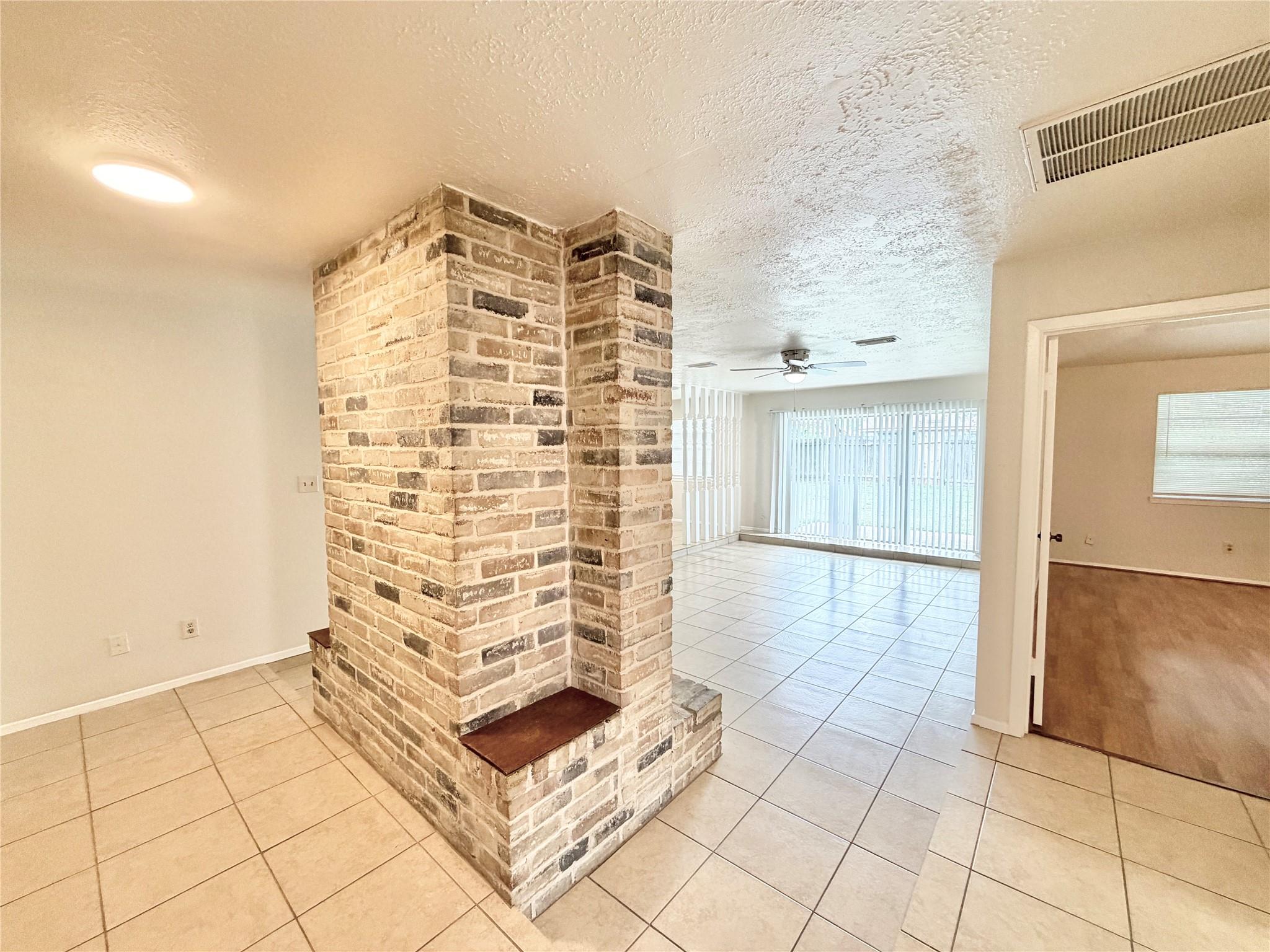 2218 Green Knoll Drive