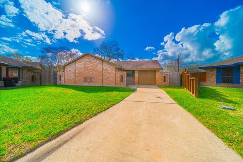 Photo of 3502 Pine Meadow Lane, Houston, TX 77039 (MLS # 88246299)