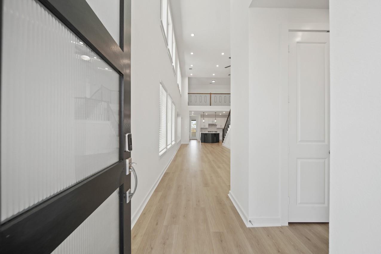 5423 Peach Garden Way