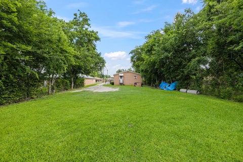 Photo of 5026 Clover Street, Houston, TX 77033 (MLS # 62467261)