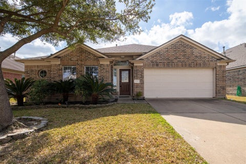 Photo of 20547 Upland Fair Lane, Katy, TX 77449 (MLS # 42236174)