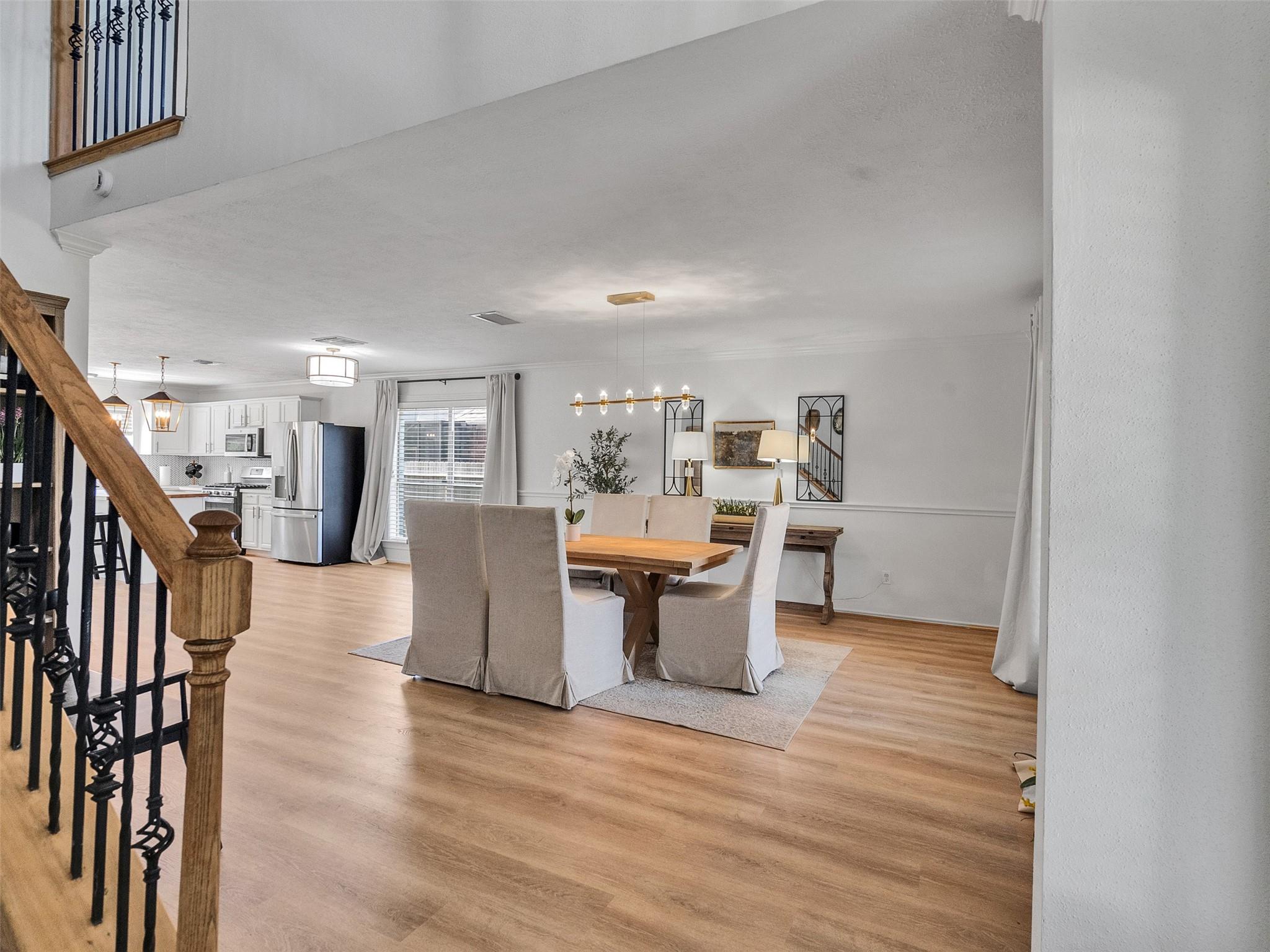 2605 S Mission Circle