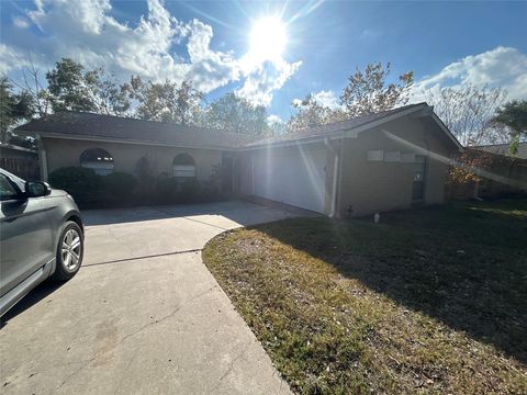 Photo of 2107 Fall Meadow Drive, Missouri City, TX 77459 (MLS # 24590100)