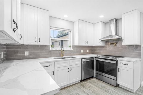 Tiny photo for 5718 Green Springs Drive, Houston, TX 77066 (MLS # 21947218)