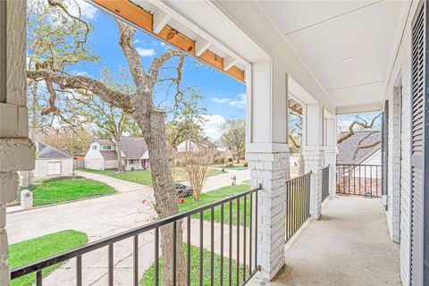 Tiny photo for 5718 Green Springs Drive, Houston, TX 77066 (MLS # 21947218)