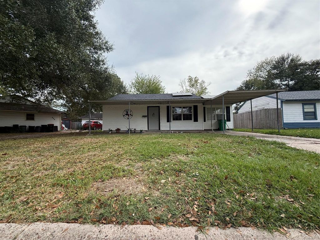 Photo of 602 Parkway Street, Baytown, TX 77520 (MLS # 62563485)