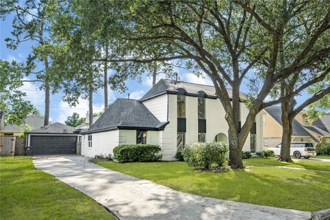 Photo of 14015 Cleobrook Drive, Houston, TX 77070 (MLS # 39324191)