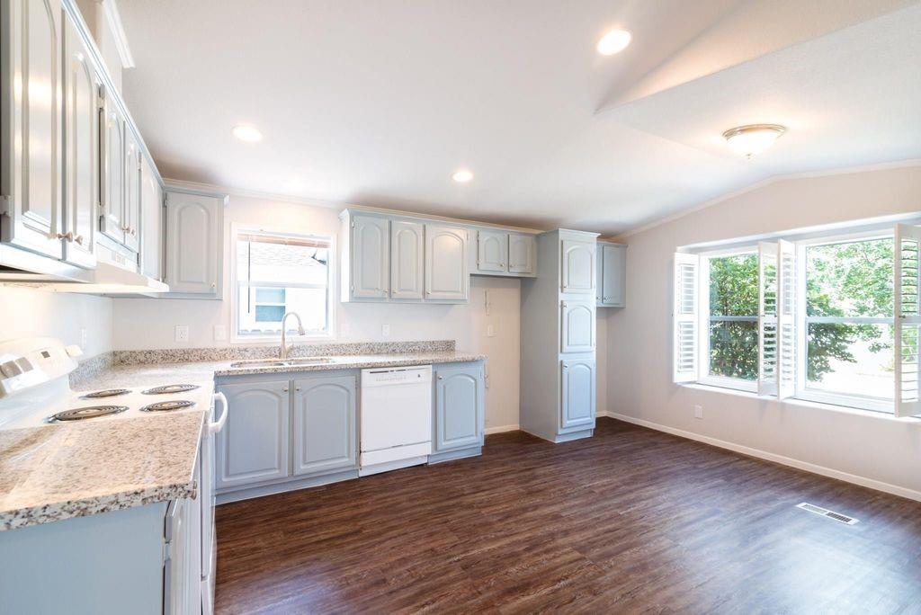 10115 Berrybriar Lane