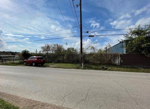 Photo of 12717 Ann Louise Road, Houston, TX 77086 (MLS # 43775091)