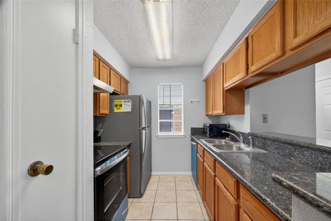 Photo of 3100 Jeanetta Street #1104, Houston, TX 77063 (MLS # 48507928)