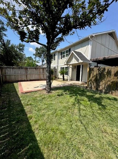 Photo of 9202 Campbell Road, Houston, TX 77080 (MLS # 10345580)