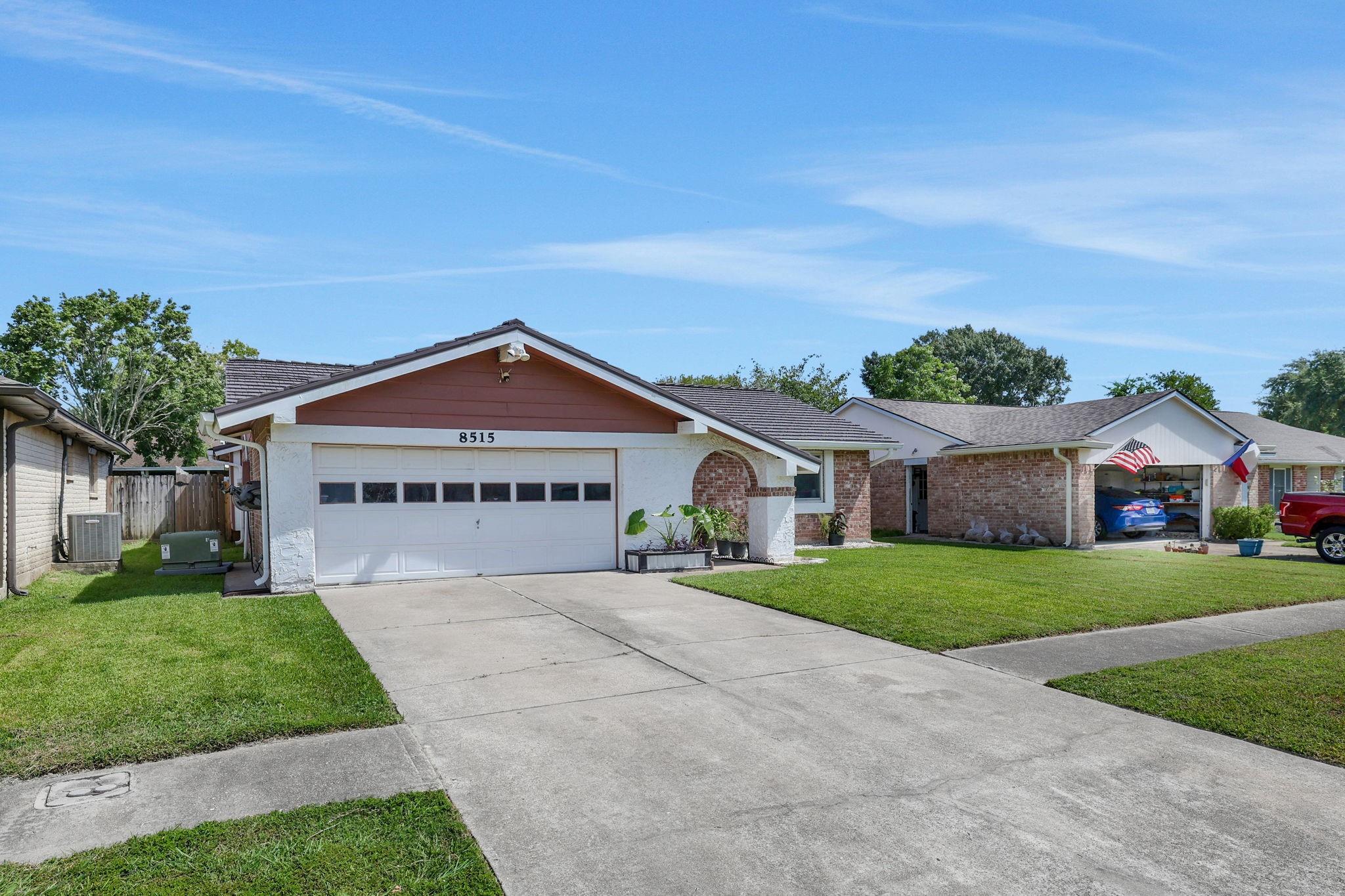 8515 Oakhaven Road
