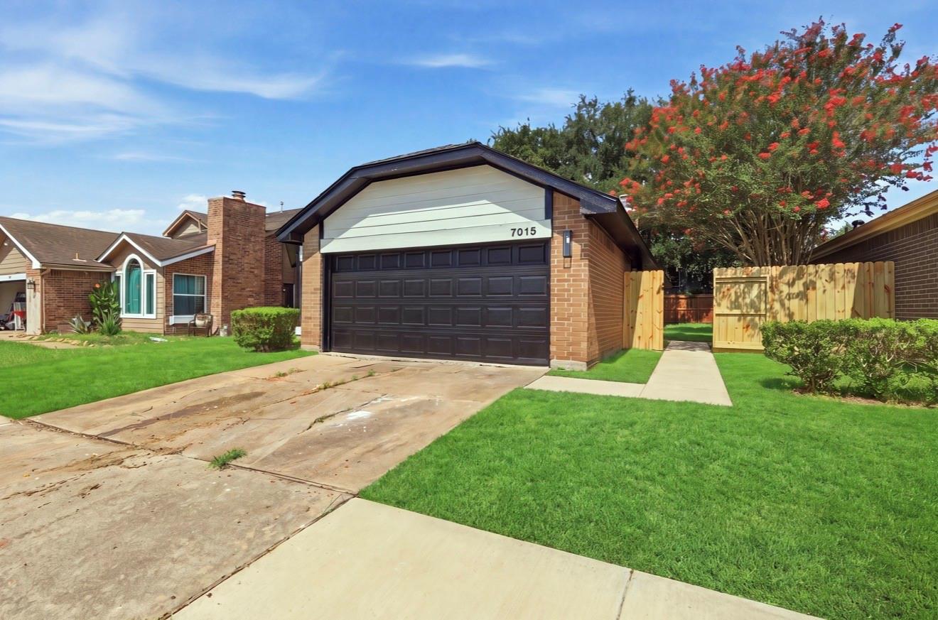 7315 Puerta Vallarta Drive