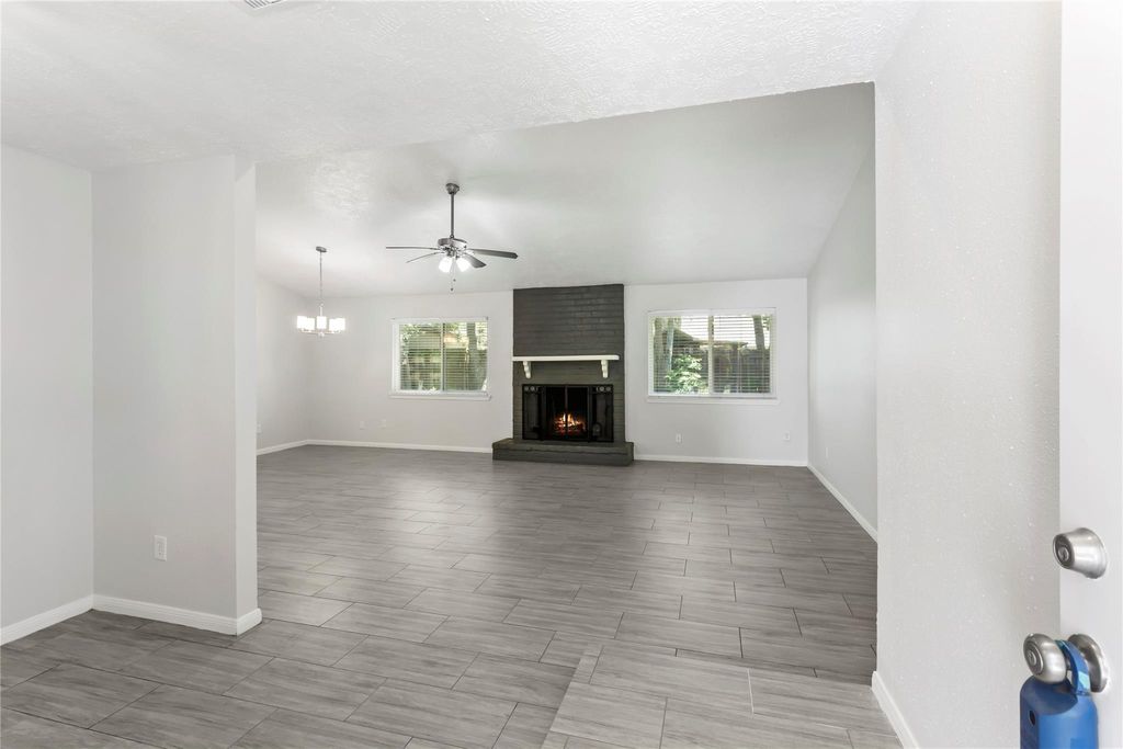 Photo of 16915 Stardale Lane, Friendswood, TX 77546 (MLS # 70751971)