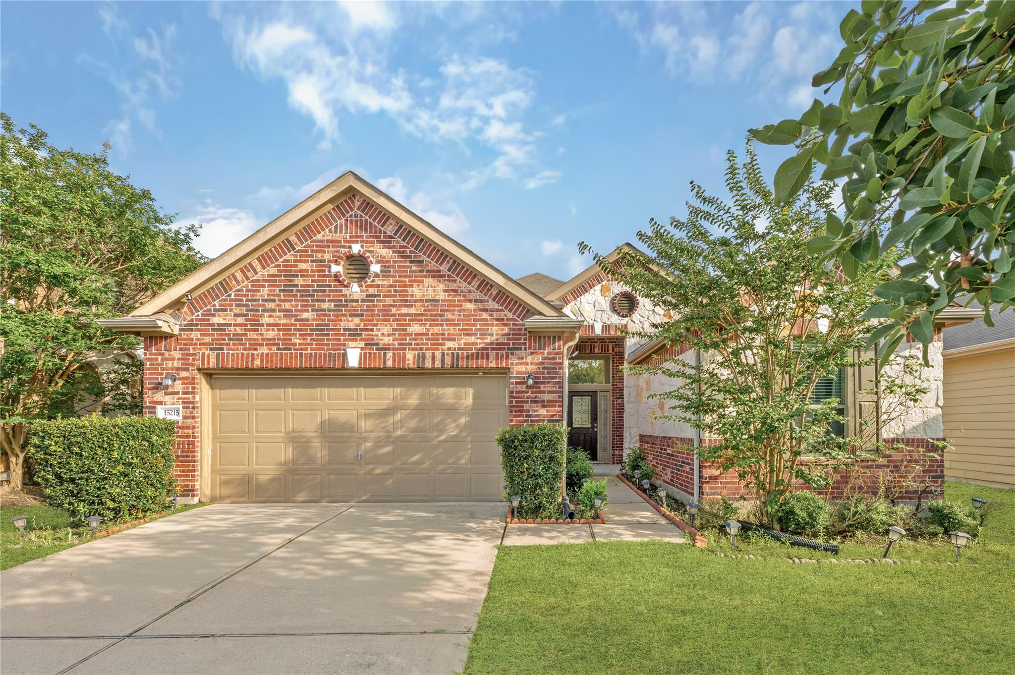 15215 Sunlight Bay Court
