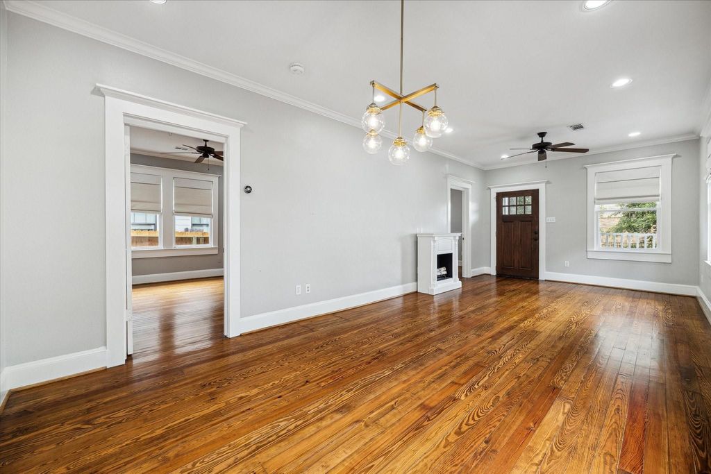 Photo of 513 Northwood Street #C, Houston, TX 77009 (MLS # 29316552)