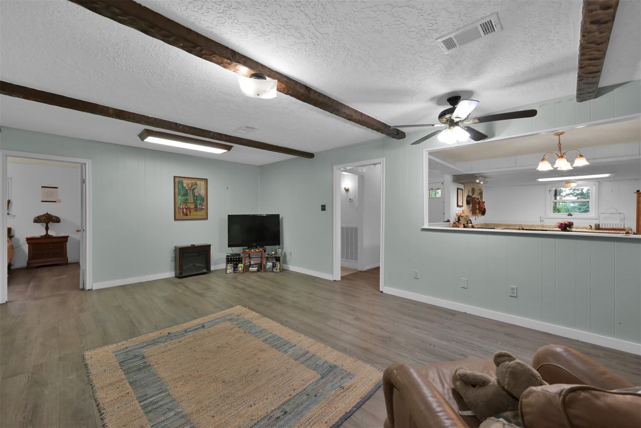 504 Catfish Lane