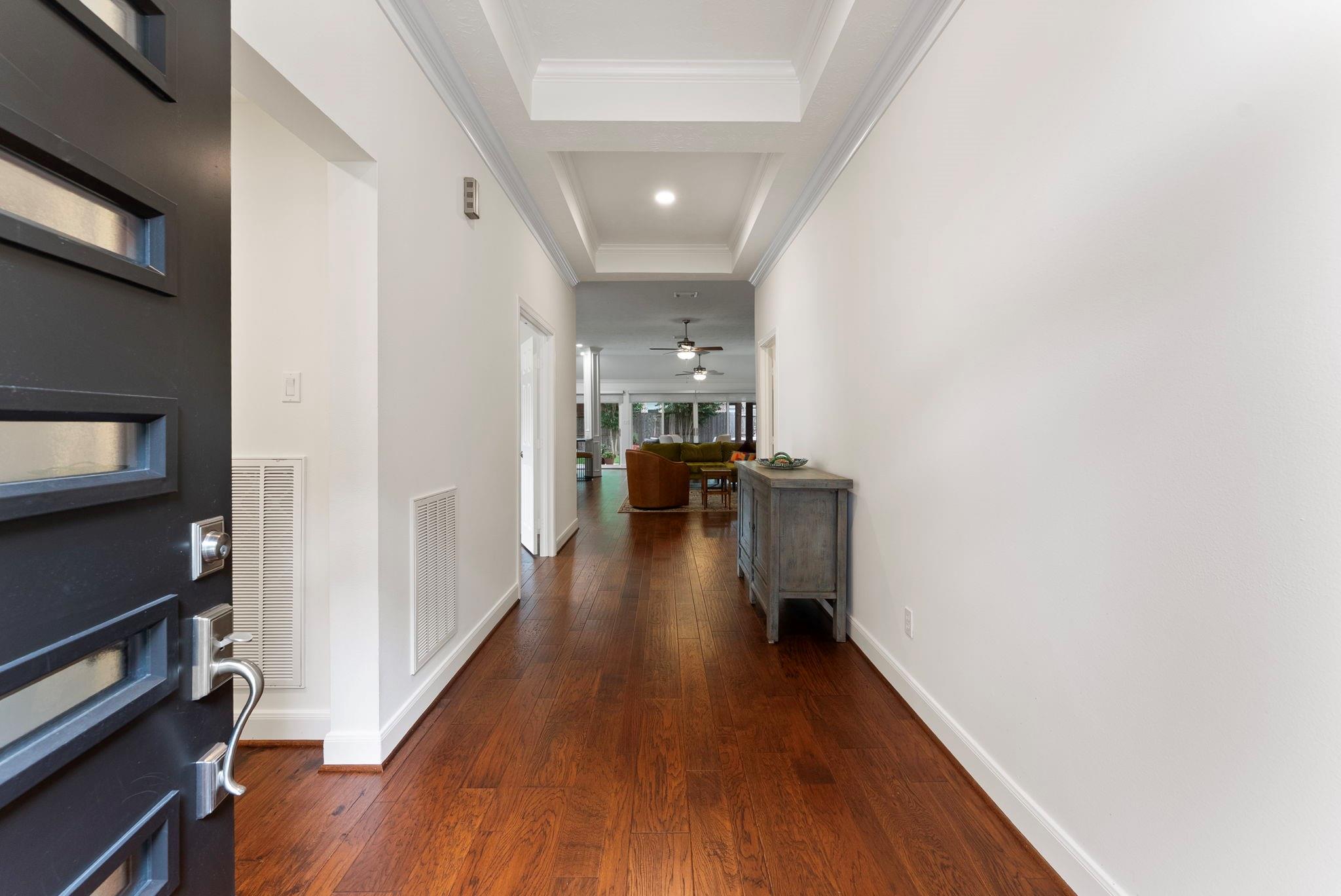 23 S Manorcliff Place