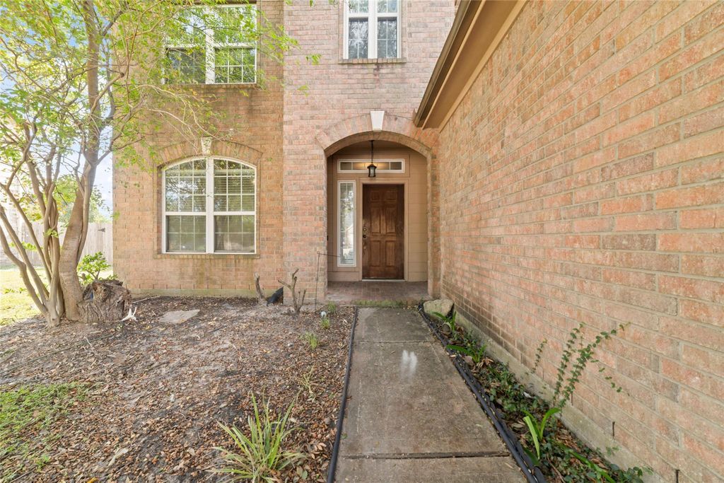 Photo of 12426 Taylorwood Lane, Houston, TX 77070 (MLS # 85911785)