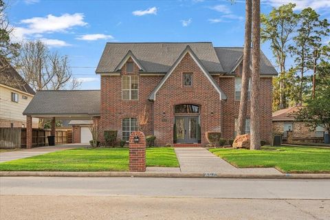 Photo of 6710 Blue Hills Road, Houston, TX 77069 (MLS # 4594653)
