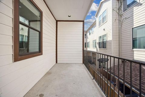 Tiny photo for 6021 Hamman Street, Houston, TX 77007 (MLS # 45036337)