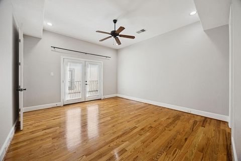 Tiny photo for 6021 Hamman Street, Houston, TX 77007 (MLS # 45036337)