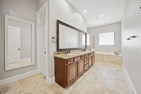 Tiny photo for 6021 Hamman Street, Houston, TX 77007 (MLS # 45036337)