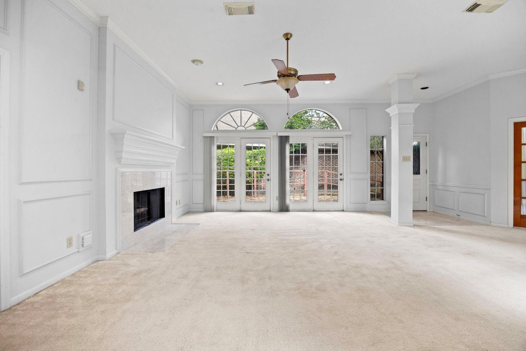 Photo of 4215 Valley Glade Drive, Houston, TX 77345 (MLS # 91928365)