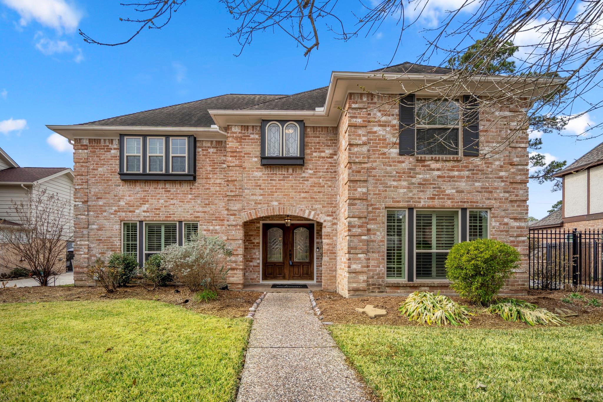 16611 Brenton Oaks Drive