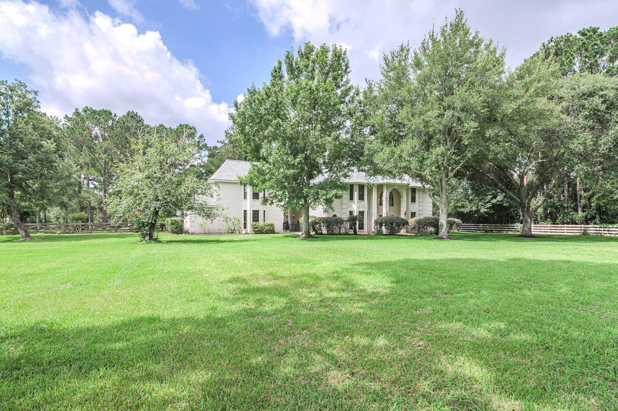 35823 Post Oak Circle