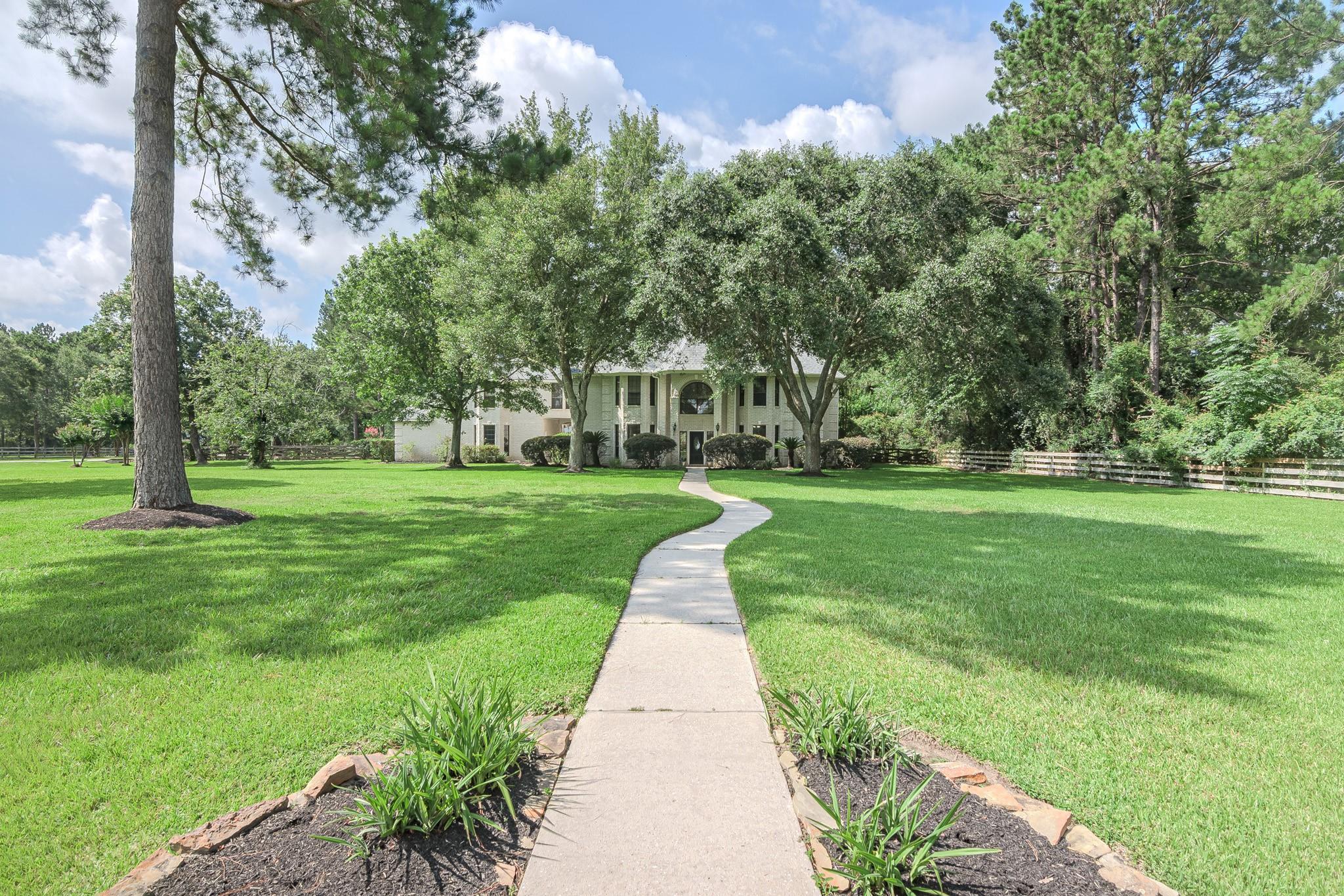 35823 Post Oak Circle