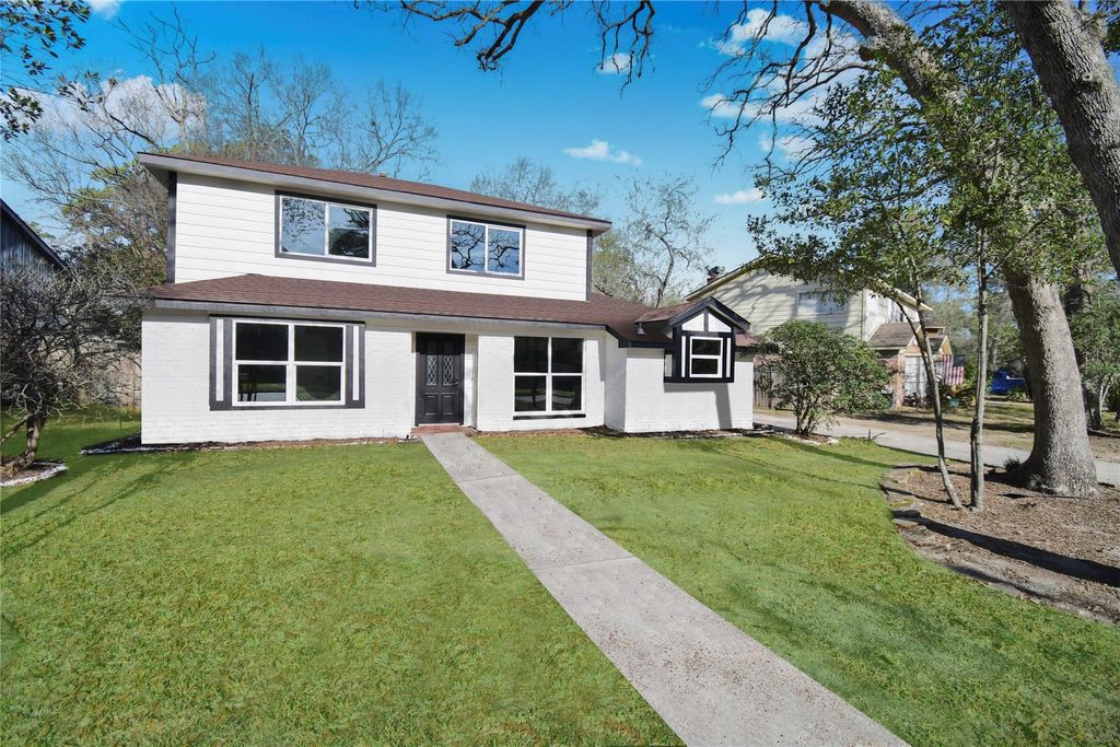 Photo of 2035 Round Spring Drive, Houston, TX 77339 (MLS # 5323257)