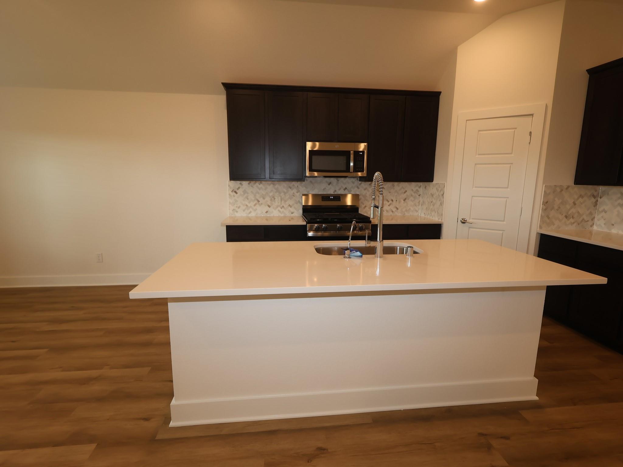 13922 Baikal Manor Drive