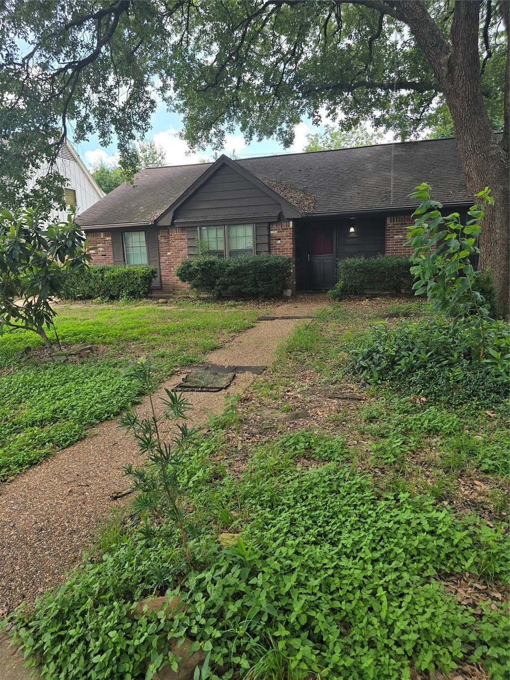 Photo of 4410 Belle Glade Drive, Houston, TX 77018 (MLS # 31767741)