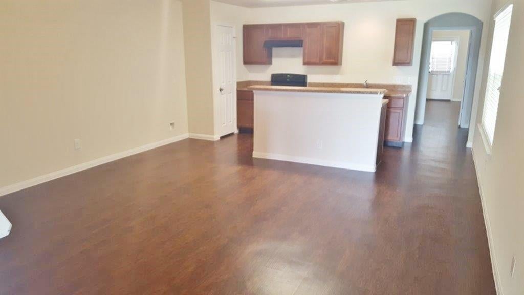 5548 Plantation Forest Drive