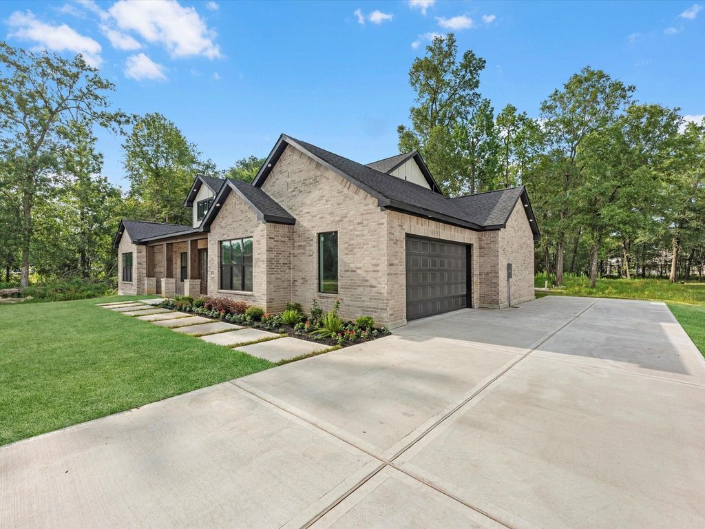 Photo of 852 Road 6609, Dayton, TX 77535 (MLS # 22596593)