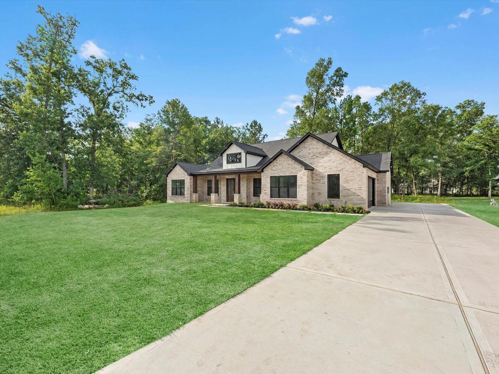 Photo of 852 Road 6609, Dayton, TX 77535 (MLS # 22596593)