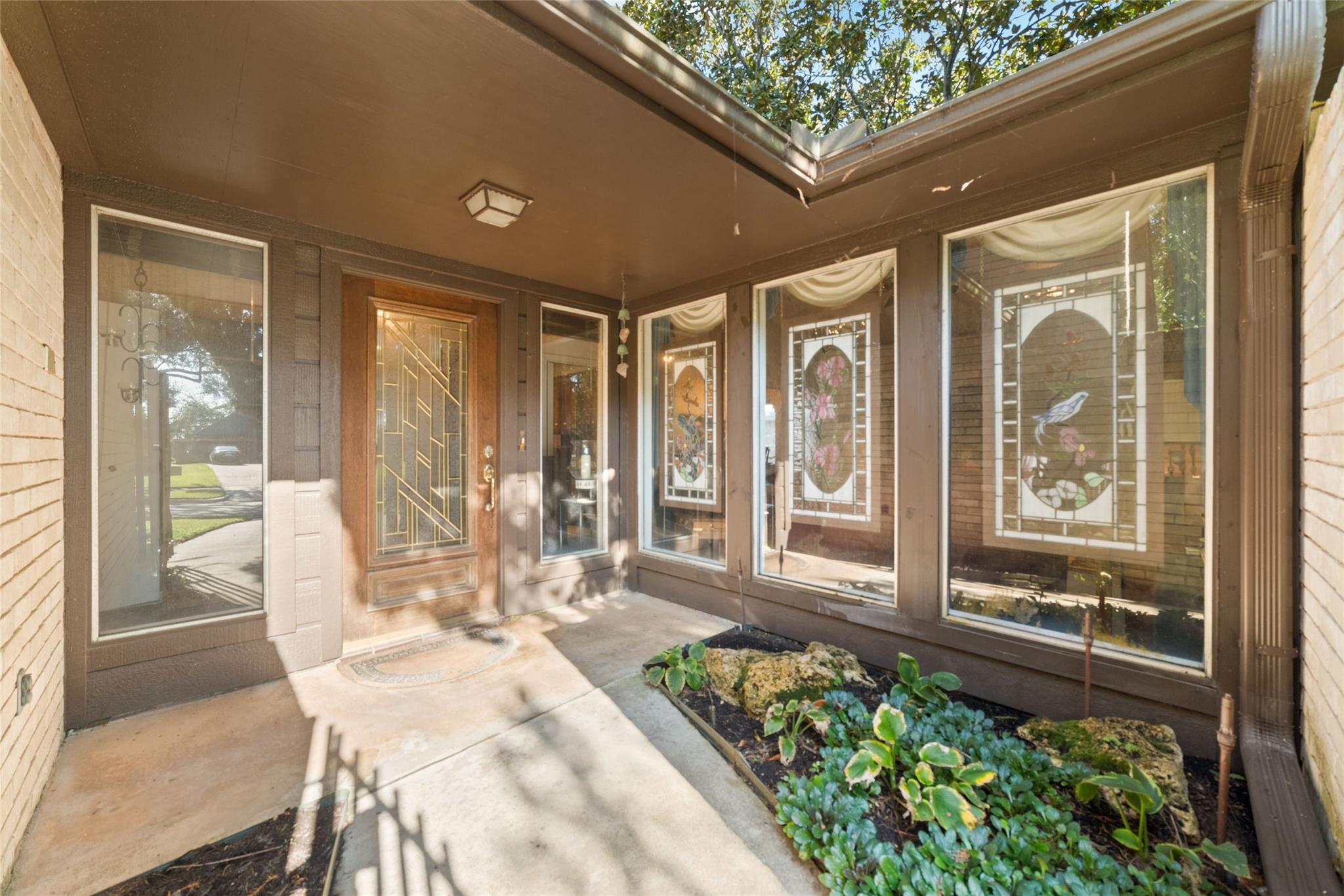 3826 Pleasant Valley Drive